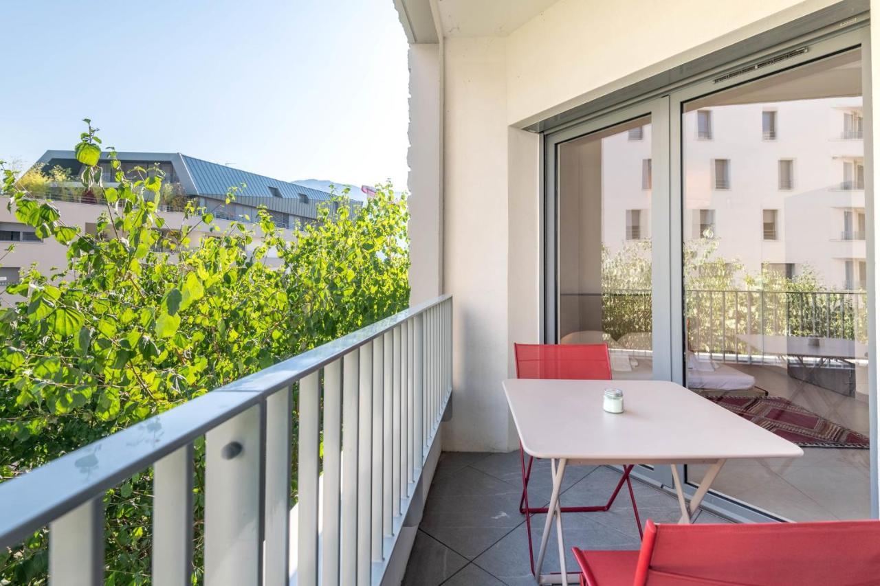 Charming Apartment With Balcony And Parking Near The Center Of Annecy Kültér fotó