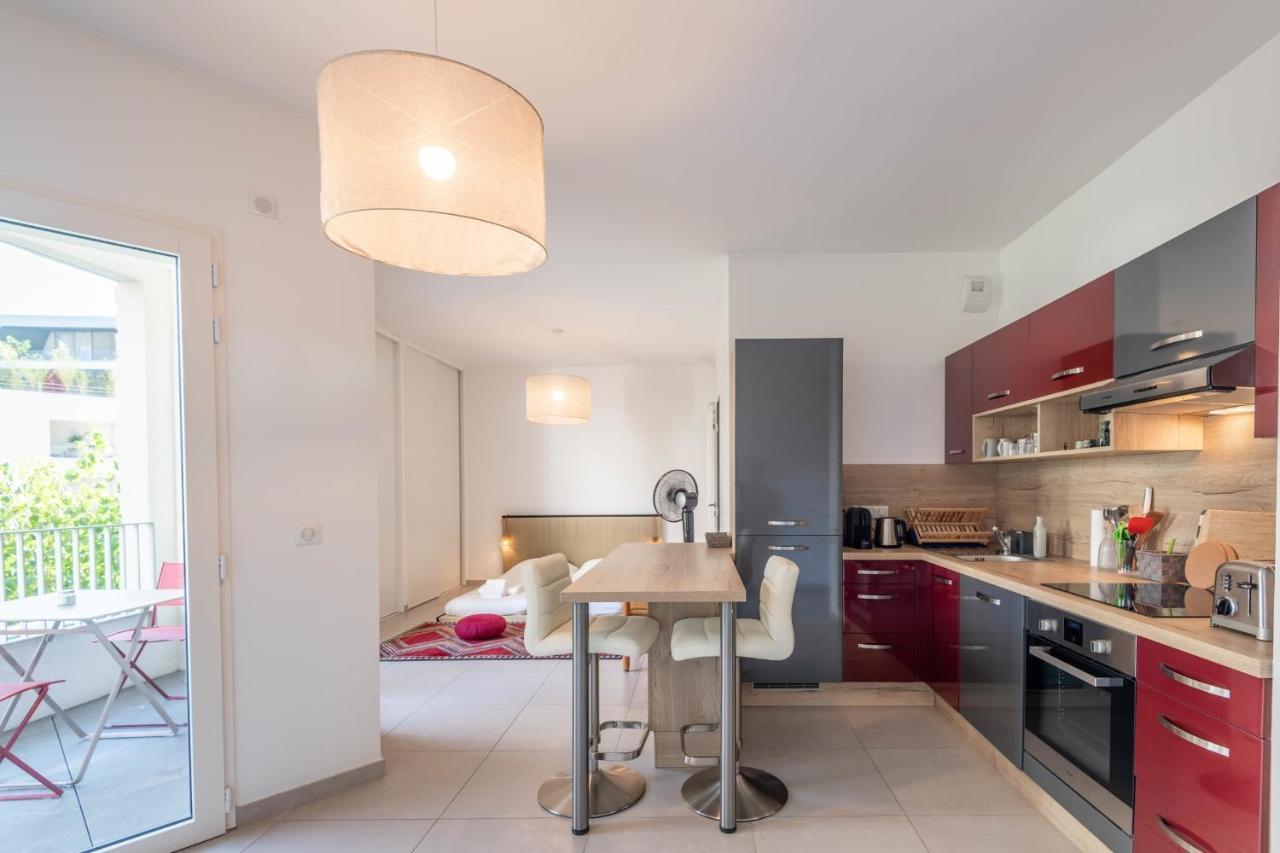 Charming Apartment With Balcony And Parking Near The Center Of Annecy Kültér fotó